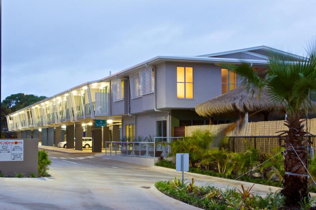 The Coast Motel Yeppoon Exterior photo