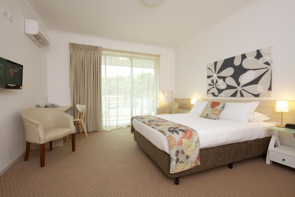 The Coast Motel Yeppoon Room photo