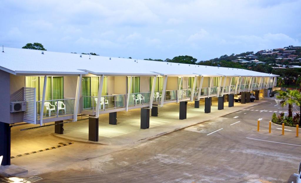 The Coast Motel Yeppoon Exterior photo